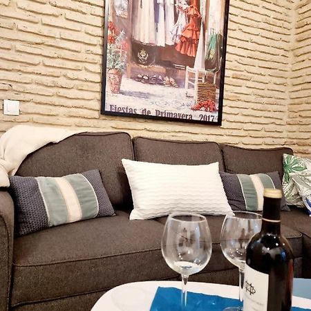 Hostfy Mercado De Triana Севілья Екстер'єр фото