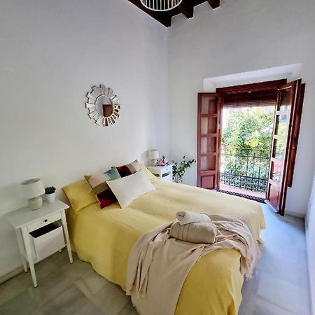Hostfy Mercado De Triana Севілья Екстер'єр фото