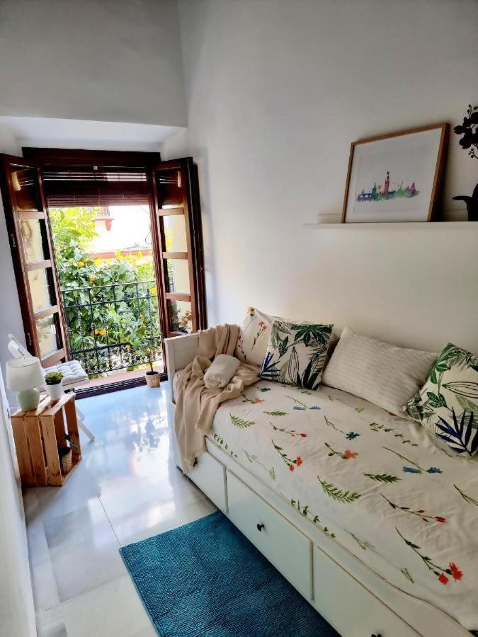 Hostfy Mercado De Triana Севілья Екстер'єр фото