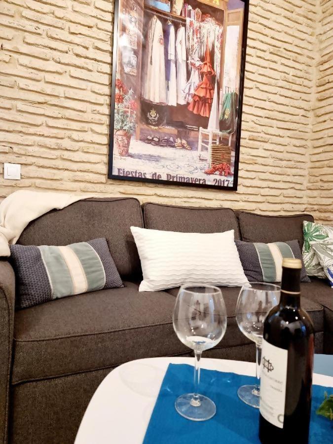 Hostfy Mercado De Triana Севілья Екстер'єр фото